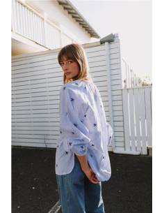 CAMISA RAYAS Y FLORES 2