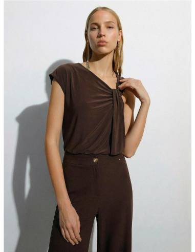 CAMISETA NUDO