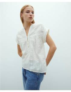 BLUSA M/C ENCAJE