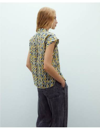 CAMISA MANGA CORTA ESTAMPADA