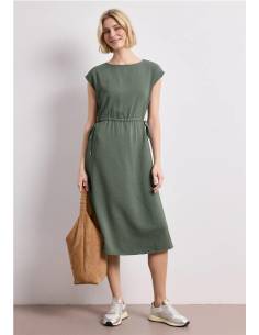 vestido midi escote barco