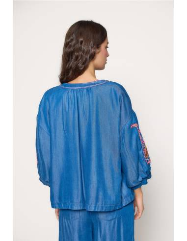 CHAQUETA DENIM BORDADA