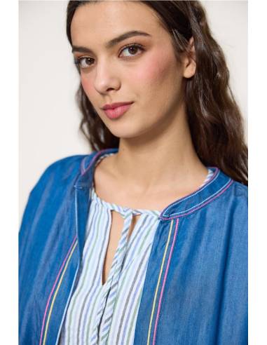 CHAQUETA DENIM BORDADA