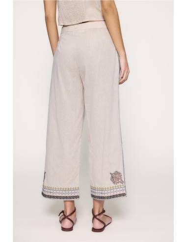 PANTALON BAJOS BORDADOS