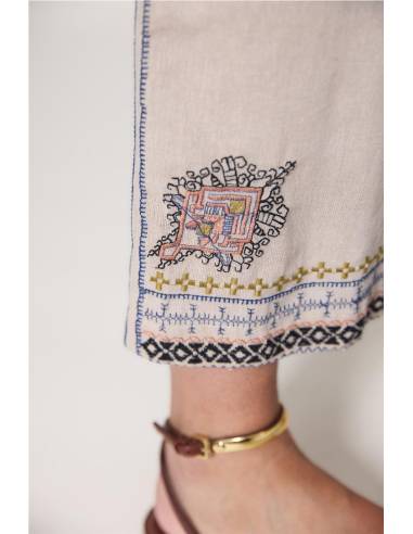 PANTALON BAJOS BORDADOS