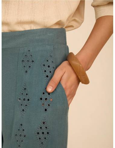 PANTALON BOLSILLOS BORDADOS