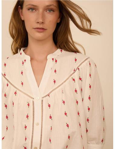 BLUSA JACQUARD FLORES