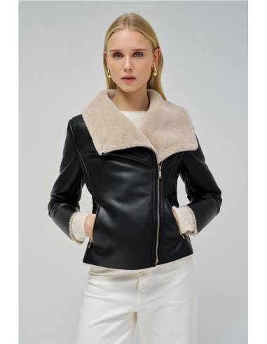 CHAQUETA EFECTO PIEL