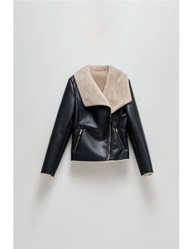 CHAQUETA EFECTO PIEL