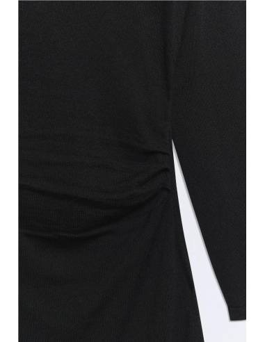 VESTIDO MOORE